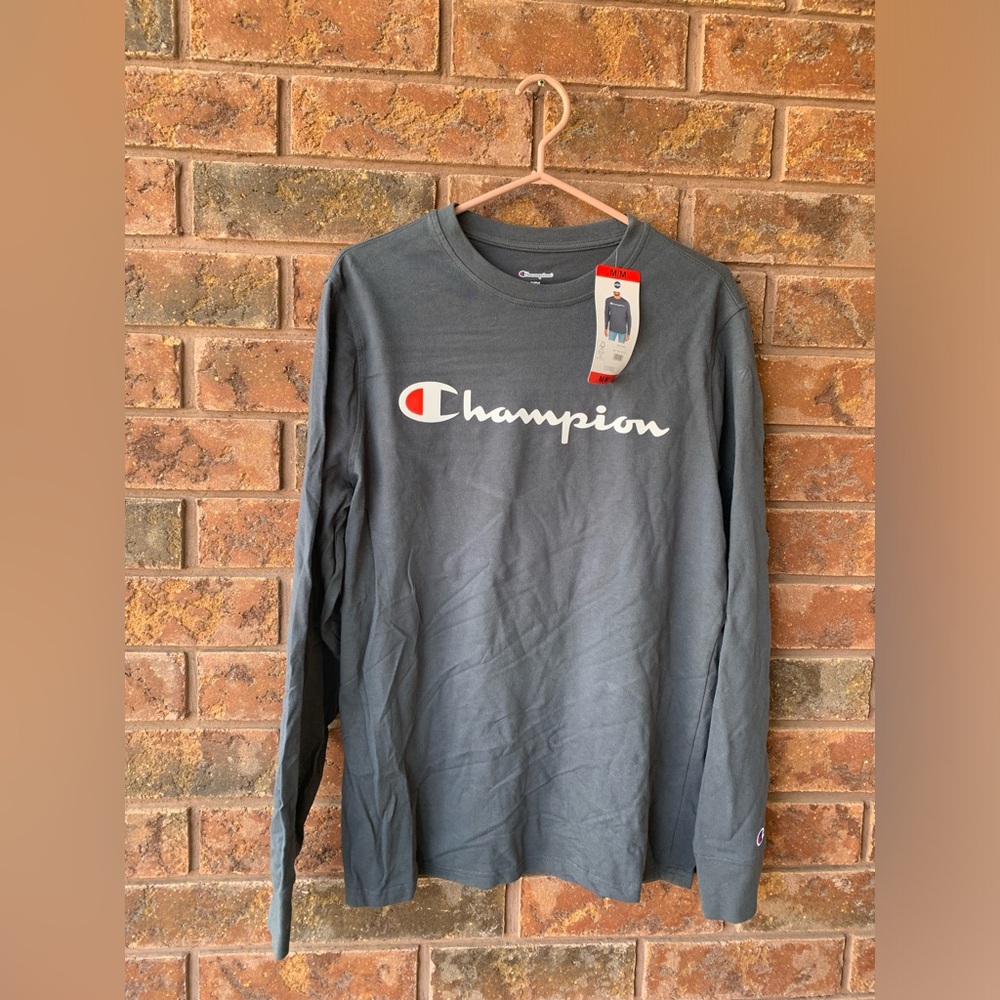 NWT CHAMPION LONGSLEEVE MEDIUM